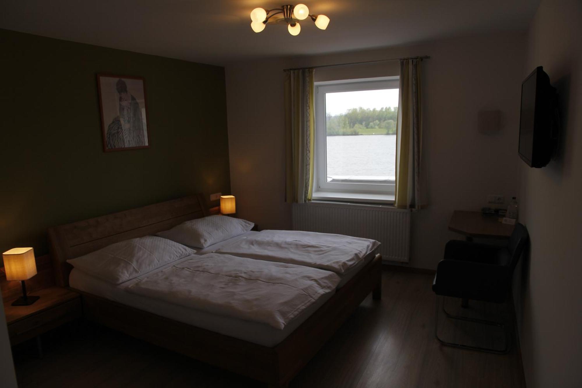 Gasthof Haselberger Marbach an der Donau Exterior foto